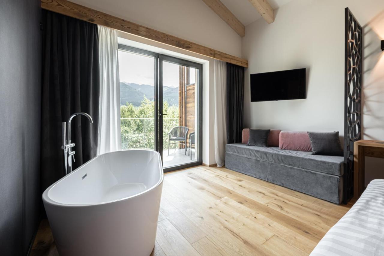 Alpuris - Your Boutique Suite - Hotel B&B Cavalese Kültér fotó